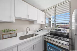 99-70 Kauhale St, Aiea, HI 96701 - Photo 5