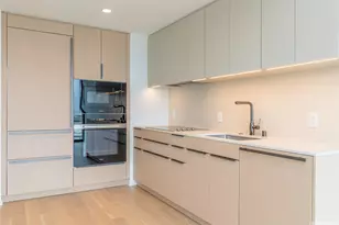 333 Ward Ave, Honolulu, HI 96814 - Photo 5