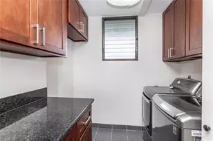 1521 Alexander St, Honolulu, HI 96822 - Photo 3