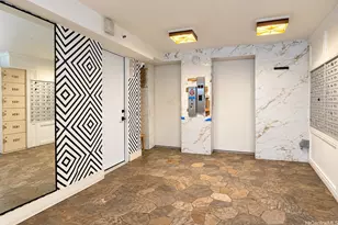 2463 Kuhio Ave, Honolulu, HI 96815 - Photo 11