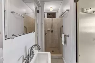 226 Elelupe Rd, Honolulu, HI 96821 - Photo 13