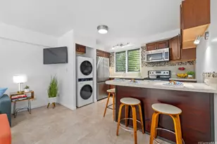 2937 Kalakaua Ave, Honolulu, HI 96815 - Photo 5
