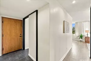 2825 S King St, Honolulu, HI 96826 - Photo 3