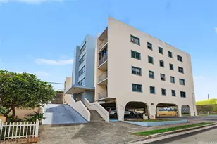 3033 Ala Napuaa Pl, Honolulu, HI 96818 - Photo 13