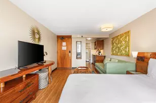 2425 Kuhio Ave, Honolulu, HI 96815 - Photo 3