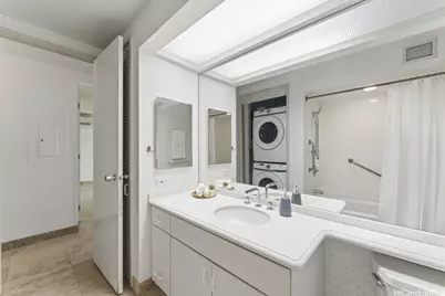 1015 Wilder Avenue #603, Honolulu, HI 96822 - Photo 15