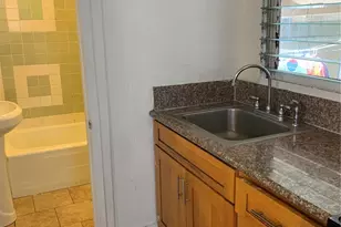 926 Kopke St, Honolulu, HI 96819 - Photo 17