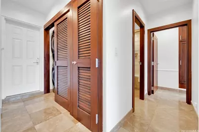 2333 Kapiolani Boulevard #3501, Honolulu, HI 96826 - Photo 9