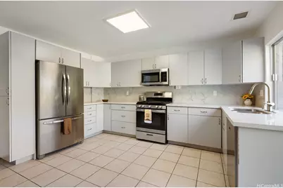 1056 Kolokolo Street #E, Honolulu, HI 96825 - Photo 9