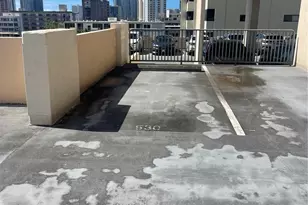 1201 Wilder Ave, Honolulu, HI 96822 - Photo 15