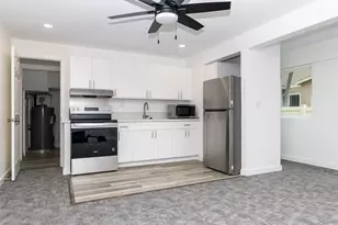 1328 Kaihee St, Honolulu, HI 96822 - Photo 11