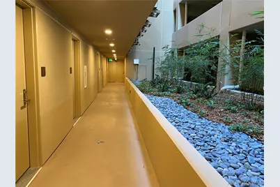 987 Queen Street #221, Honolulu, HI 96814 - Photo 11