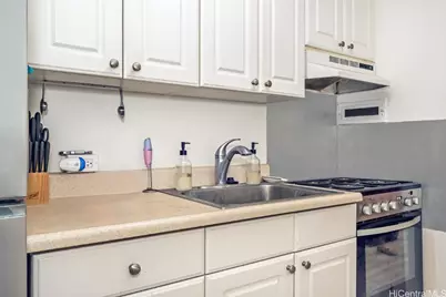 1720 Ala Moana Boulevard #201A, Honolulu, HI 96815 - Photo 3