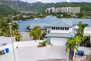 243 Ainahou St, Honolulu, HI 96825 - Photo 1