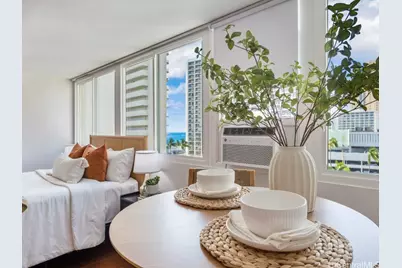 2572 Lemon Road #1001, Honolulu, HI 96815 - Photo 1