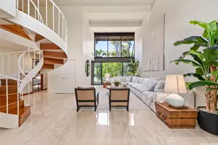 3020 La Pietra Cir, Honolulu, HI 96815 - Photo 1