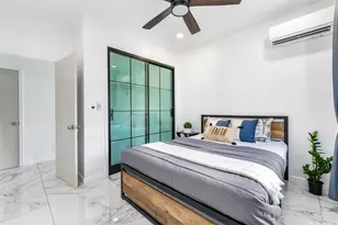 2364 Makanani Dr, Honolulu, HI 96817 - Photo 1