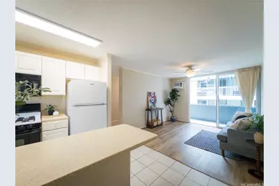 1605 Pensacola Street #107, Honolulu, HI 96822 - Photo 1