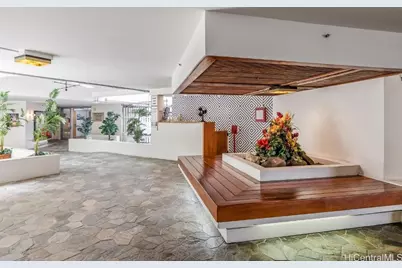 2463 Kuhio Avenue #304, Honolulu, HI 96815 - Photo 1