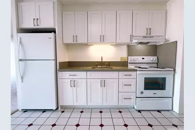 1655 Makaloa Street #1302, Honolulu, HI 96814 - Photo 1