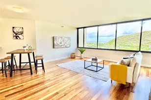 555 Hahaione St, Honolulu, HI 96825 - Photo 1