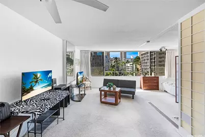 435 Seaside Avenue #504, Honolulu, HI 96815 - Photo 1