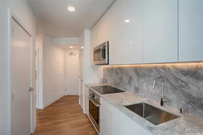 987 Queen Street #2317, Honolulu, HI 96814 - Photo 1