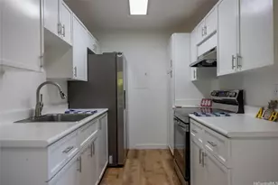 255 Mananai Pl, Honolulu, HI 96818 - Photo 1