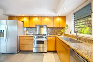 2527 Henry St, Honolulu, HI 96817 - Photo 1