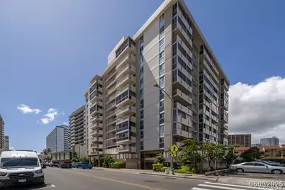 1624 Kanunu Street #704, Honolulu, HI 96814 - Photo 1