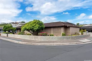 3504 Ala Hapuu St, Honolulu, HI 96818 - Photo 1