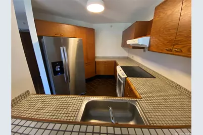 2101 Nuuanu Avenue #I1006, Honolulu, HI 96817 - Photo 1