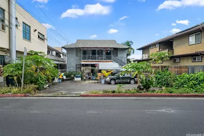 507 Hiram Lane, Honolulu, HI 96817 - Photo 1