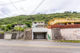 2061 10th Ave, Honolulu, HI 96816 - Photo 1