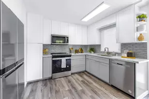 625 Iolani Ave, Honolulu, HI 96813 - Photo 1