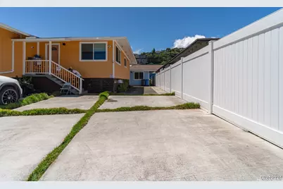 2454 Pauoa Road, Honolulu, HI 96813 - Photo 1