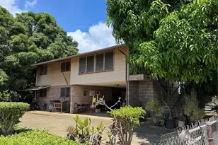1916 Kaumualii St, Honolulu, HI 96819 - Photo 1