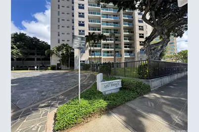 1450 Young Street #2103, Honolulu, HI 96814 - Photo 1