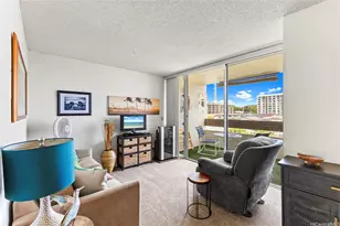 1555 Pohaku St, Honolulu, HI 96817 - Photo 1