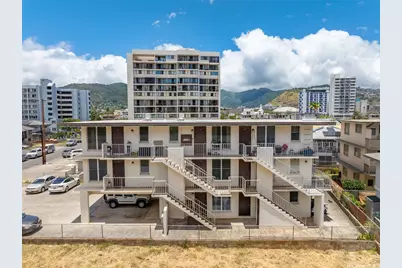 717 Hausten Street, Honolulu, HI 96826 - Photo 1