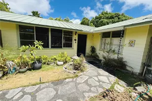 138 Kuuhale St, Kailua, HI 96734 - Photo 1
