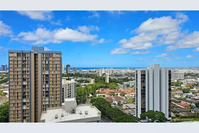 2101 Nuuanu Avenue #1702, Honolulu, HI 96817 - Photo 1