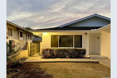 1508 Farrington Street #Unit B, Honolulu, HI 96822 - Photo 1