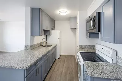 633 Nalanui Street #302, Honolulu, HI 96817 - Photo 1