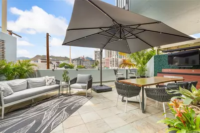 720 Kapiolani Boulevard #303, Honolulu, HI 96813 - Photo 1