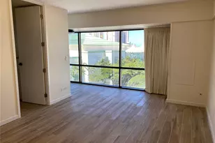 1750 Kalakaua Ave, Honolulu, HI 96826 - Photo 1