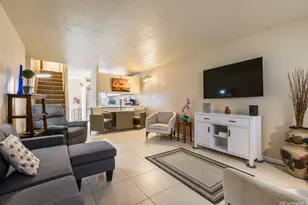 46-270 Kahuhipa St, Kaneohe, HI 96744 - Photo 1