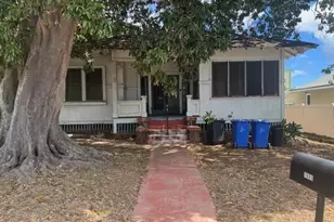 1695 Mott Smith Dr, Honolulu, HI 96822 - Photo 1