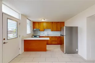 39 Hialoa St, Honolulu, HI 96817 - Photo 1