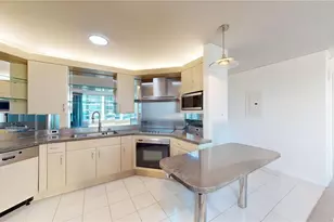 88 Piikoi St, Honolulu, HI 96814 - Photo 1